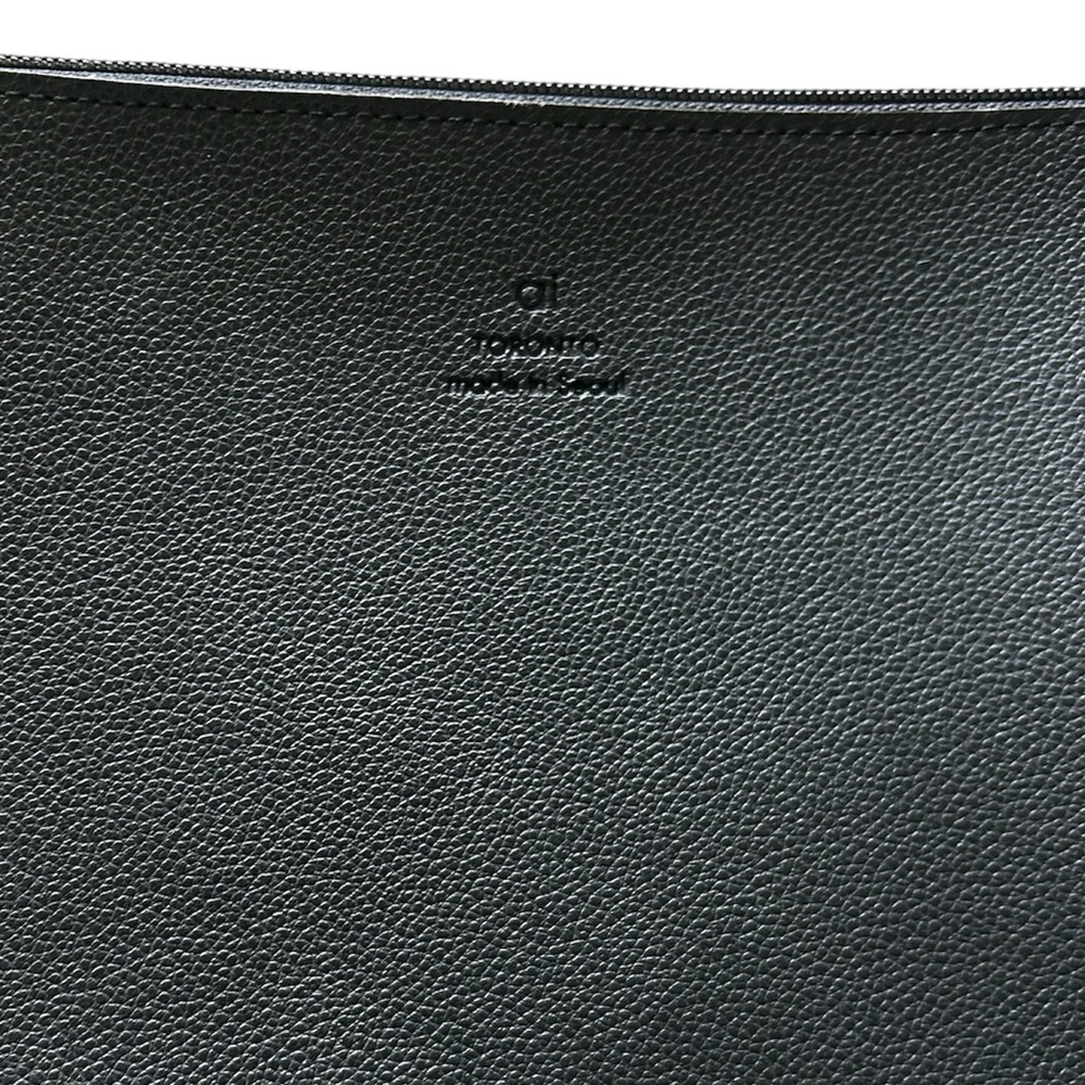 ai Toronto Made in Seoul Vegan Zipper Bag - Picture 5 of 5